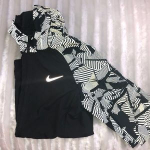 NIKE Women’s Windbreaker